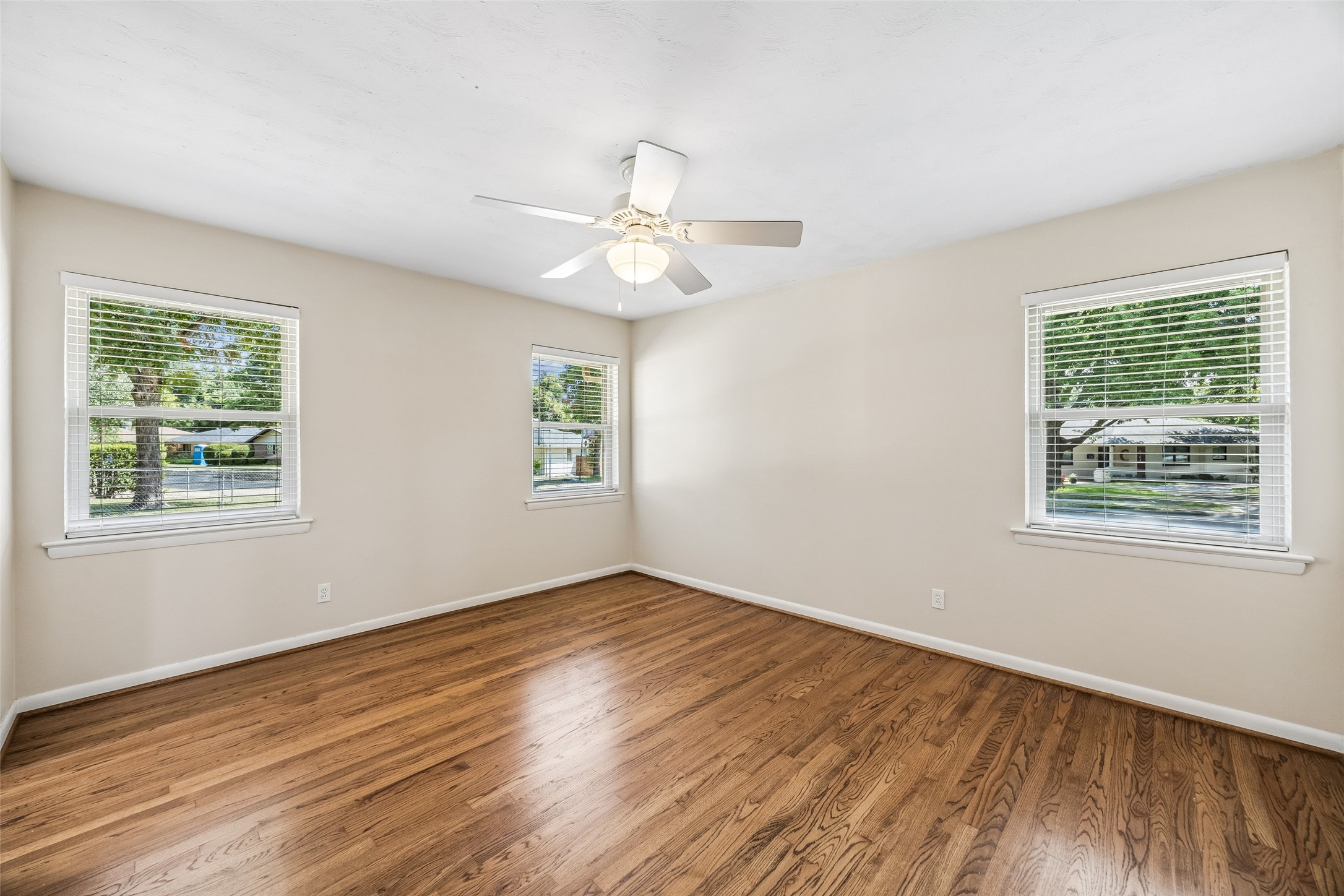 6147 Woodcrest Lane