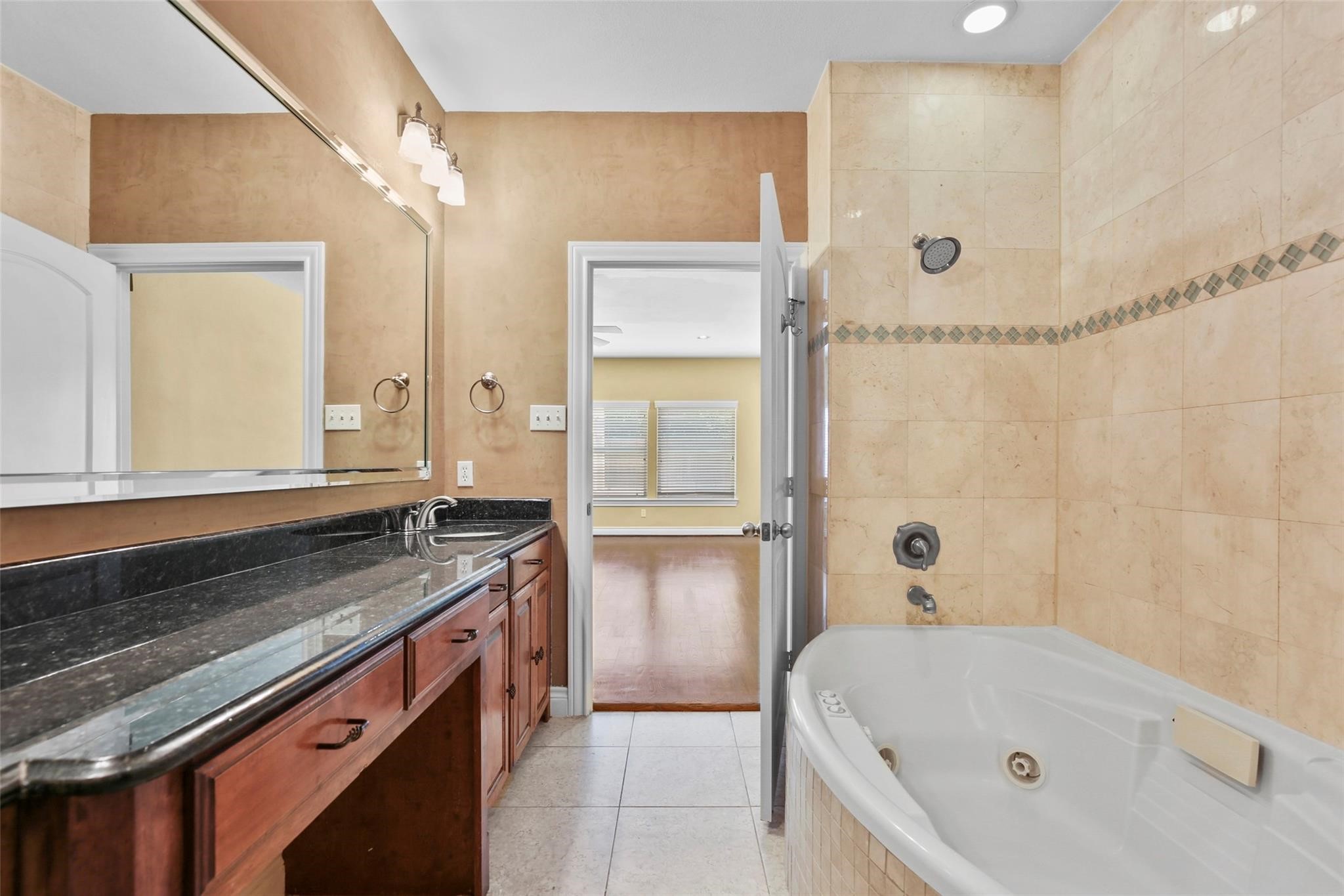 6149 Vickery Boulevard 1st Floor