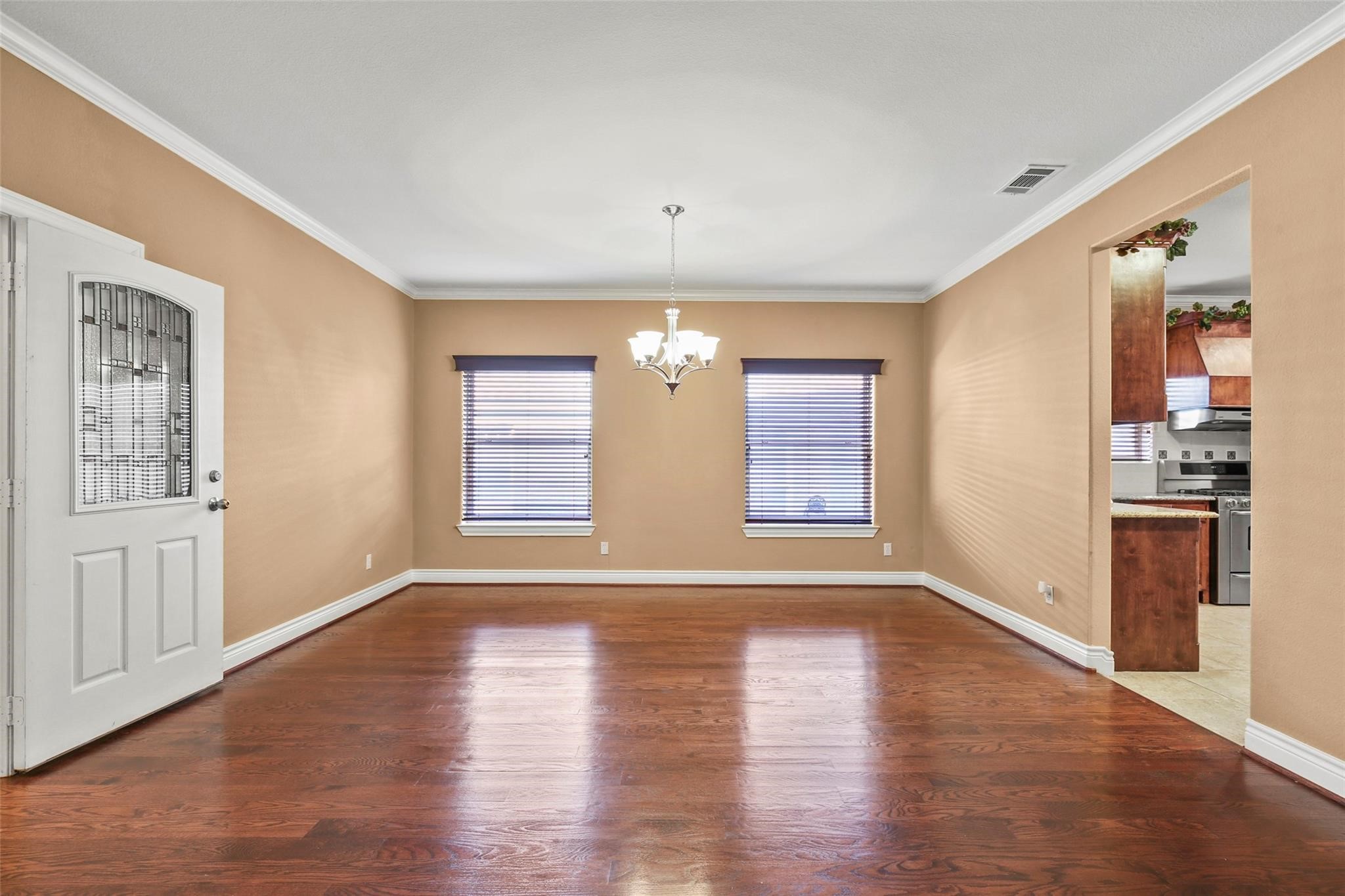 6149 Vickery Boulevard 1st Floor