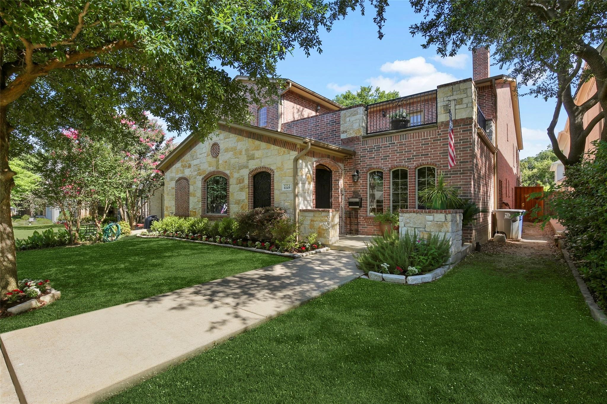 6149 Vickery Boulevard 1st Floor