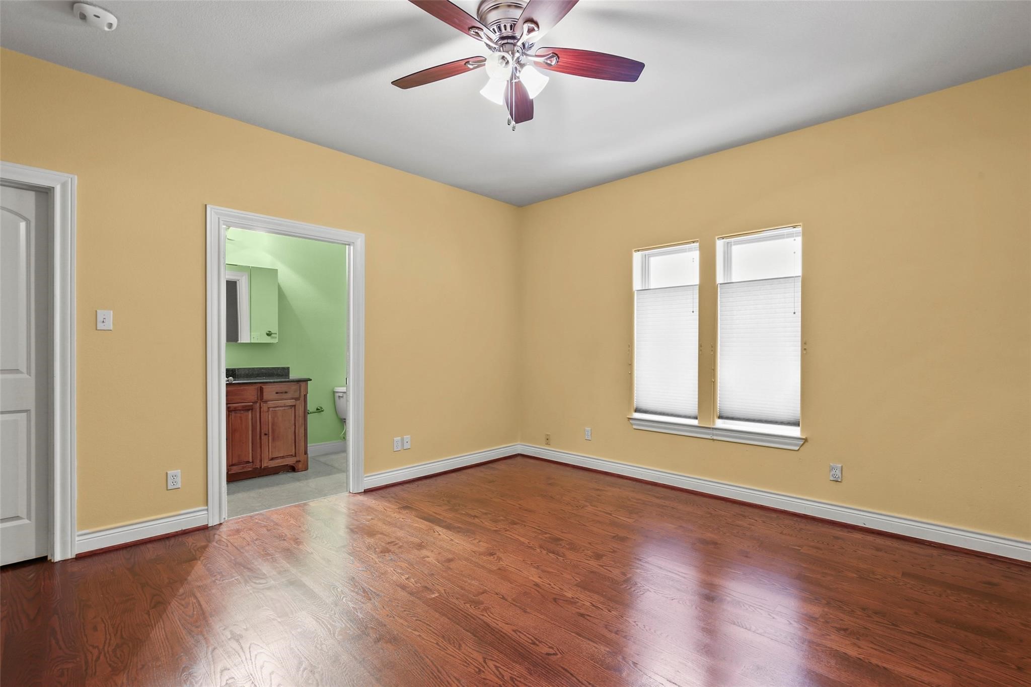 6149 Vickery Boulevard 1st Floor