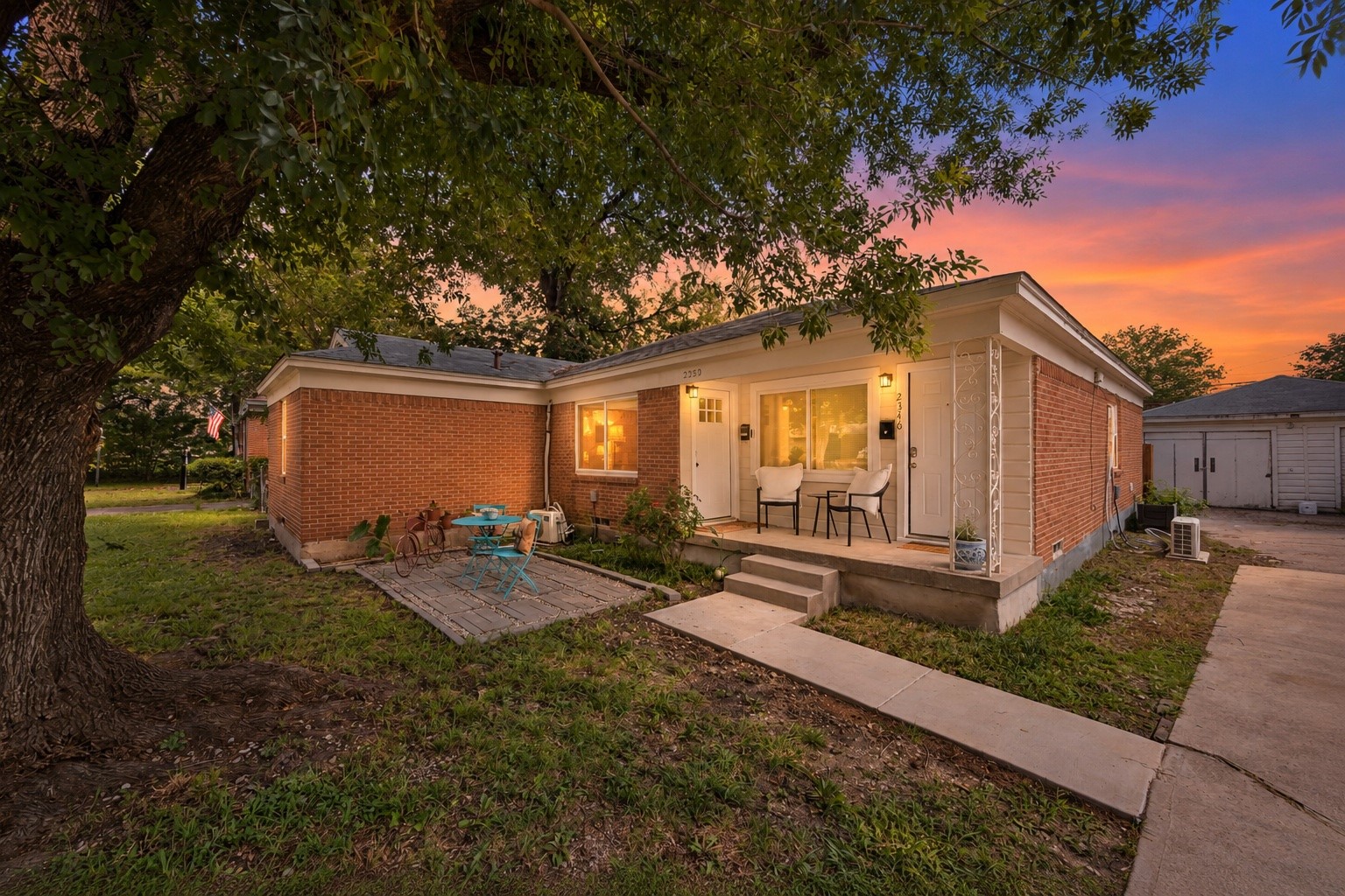 2350 Dunloe Drive