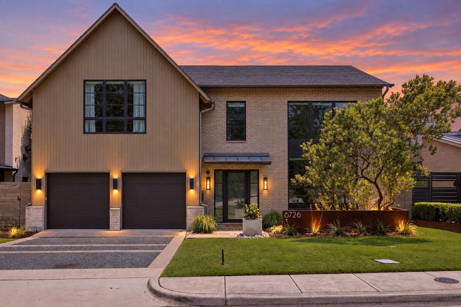 6726 Lake Circle Drive