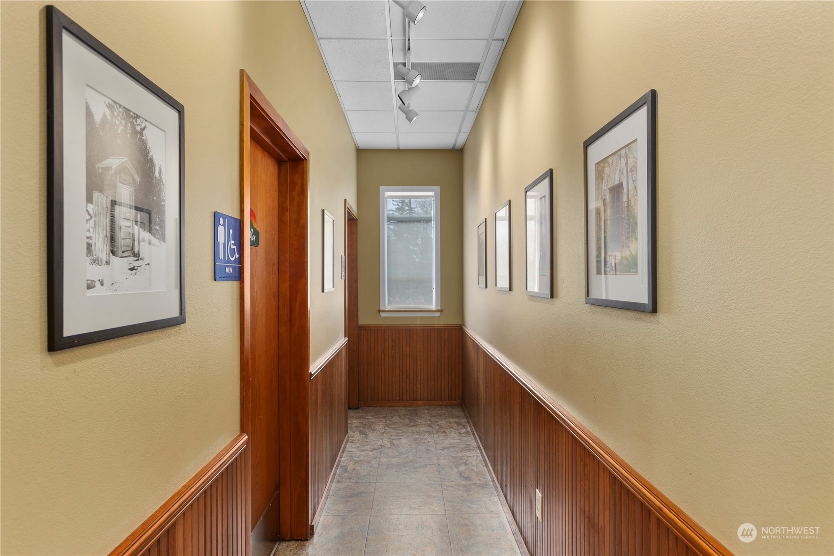 5645 Guide Meridian