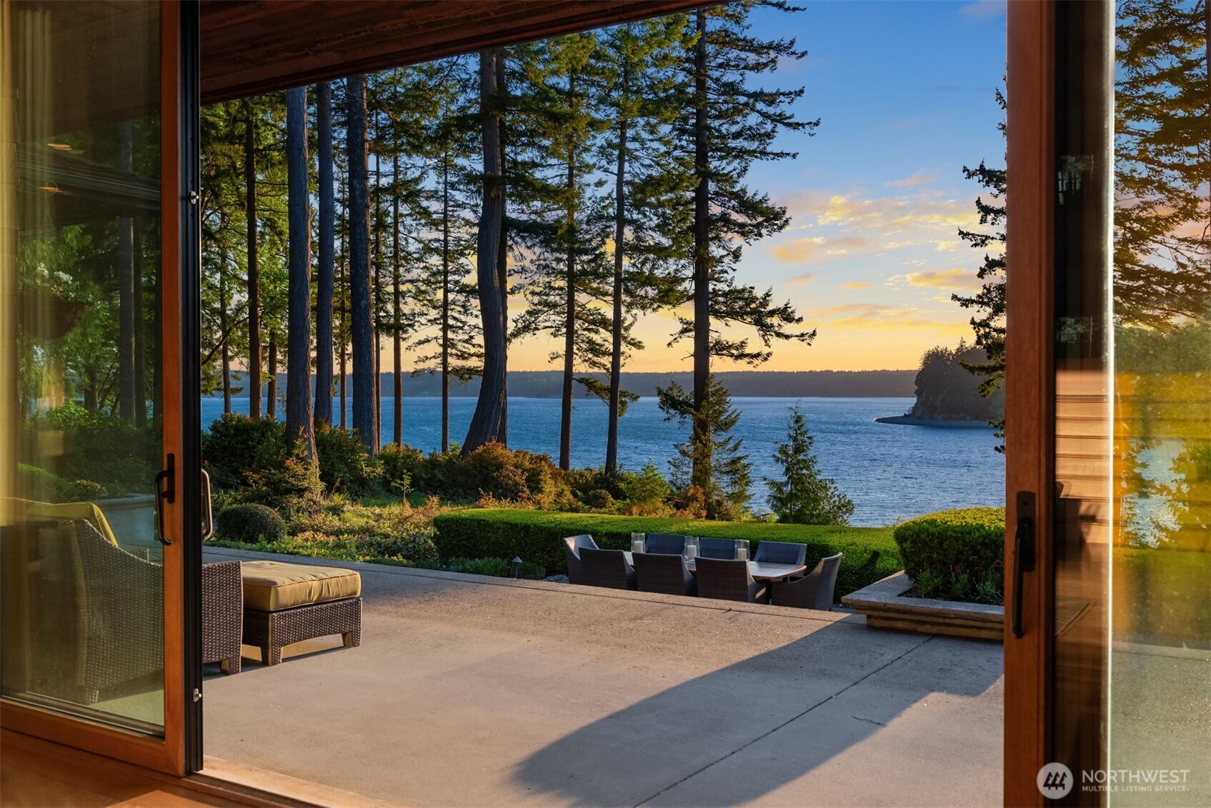 21402 S Herron Road NW