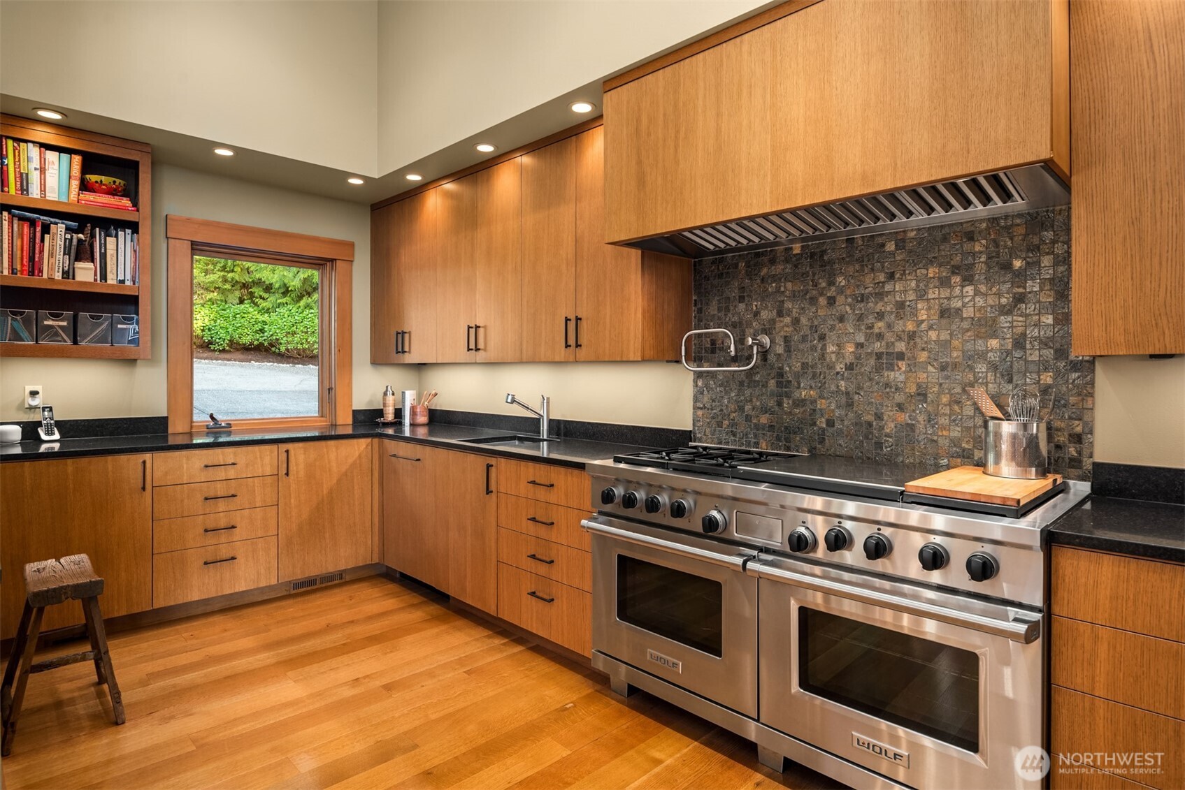 21402 S Herron Road NW