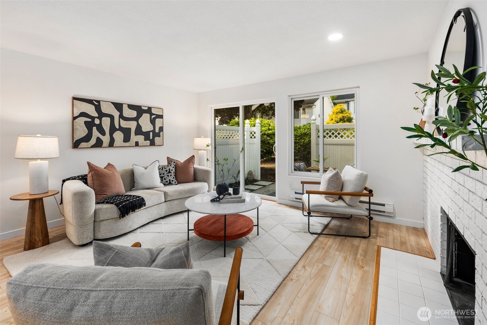 957 12th Street NE Unit: 1009