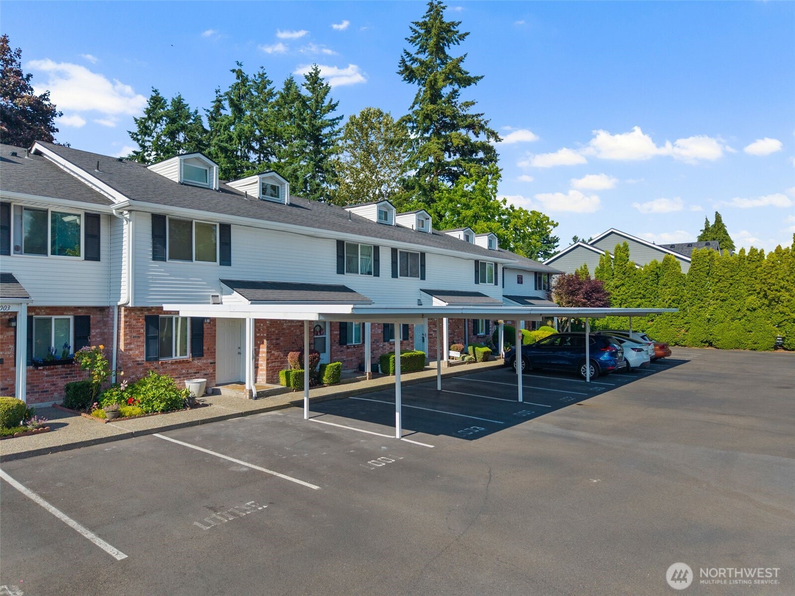 957 12th Street NE Unit: 1009
