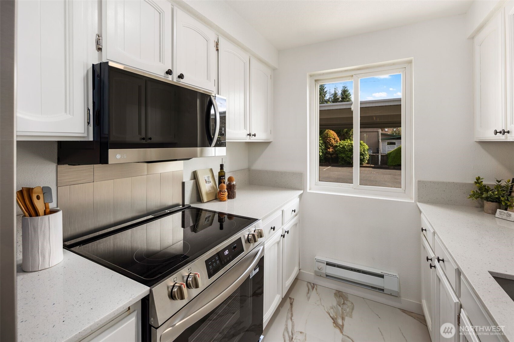 957 12th Street NE Unit: 1009