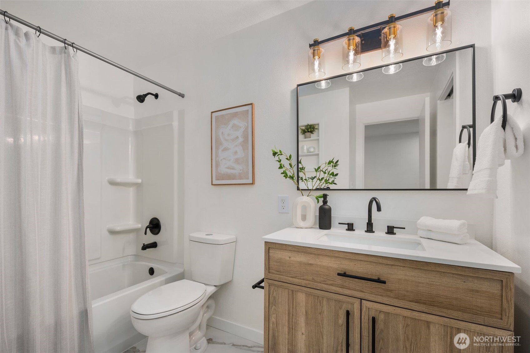 957 12th Street NE Unit: 1009