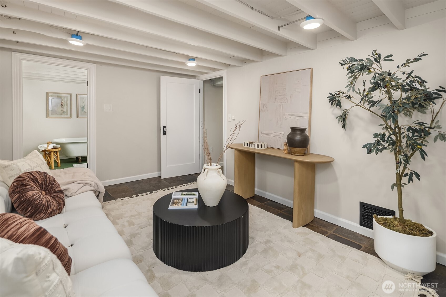 1618 NE 80th Street