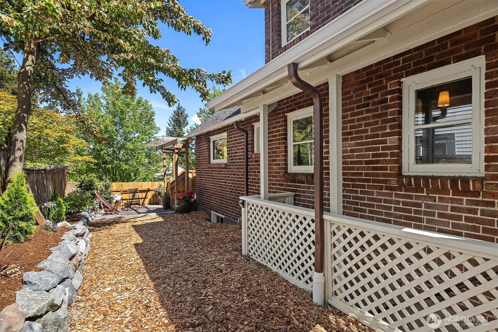 1618 NE 80th Street
