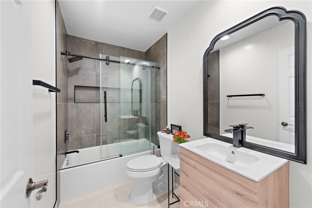 31573 E Nine Drive 48-B