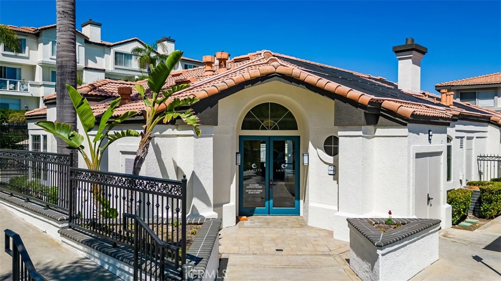 30902 Clubhouse Drive 14E