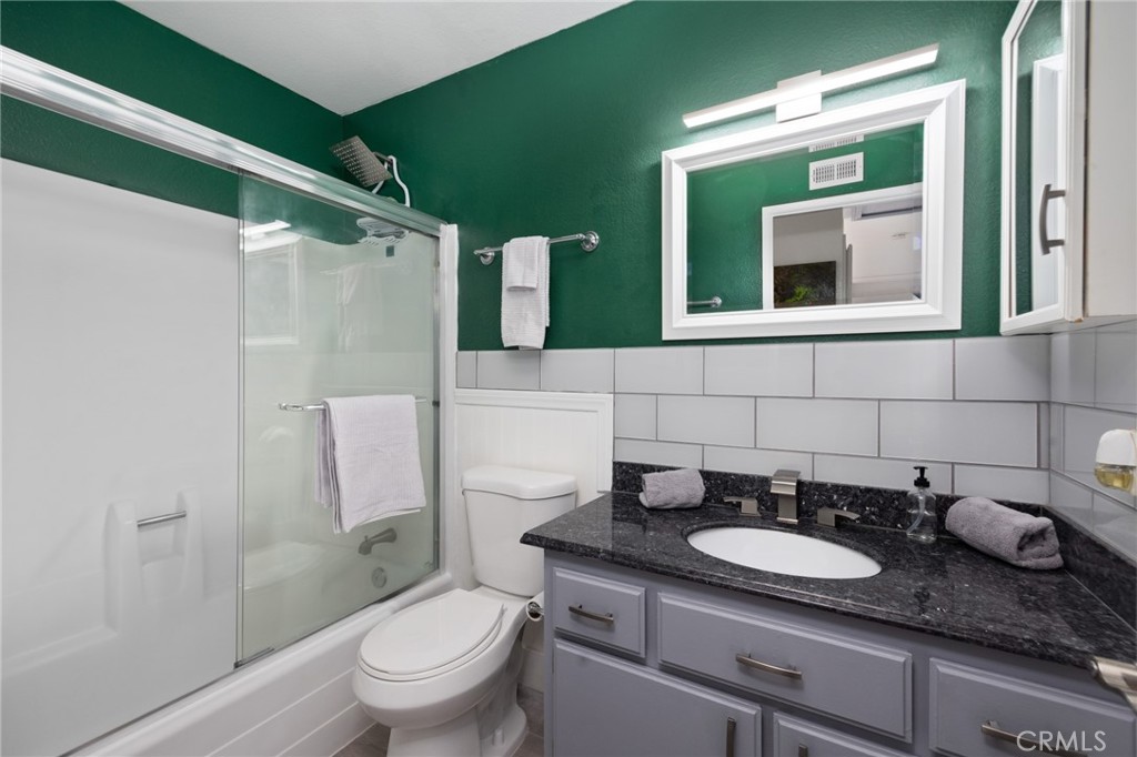 20327 Flower Gate Lane 23