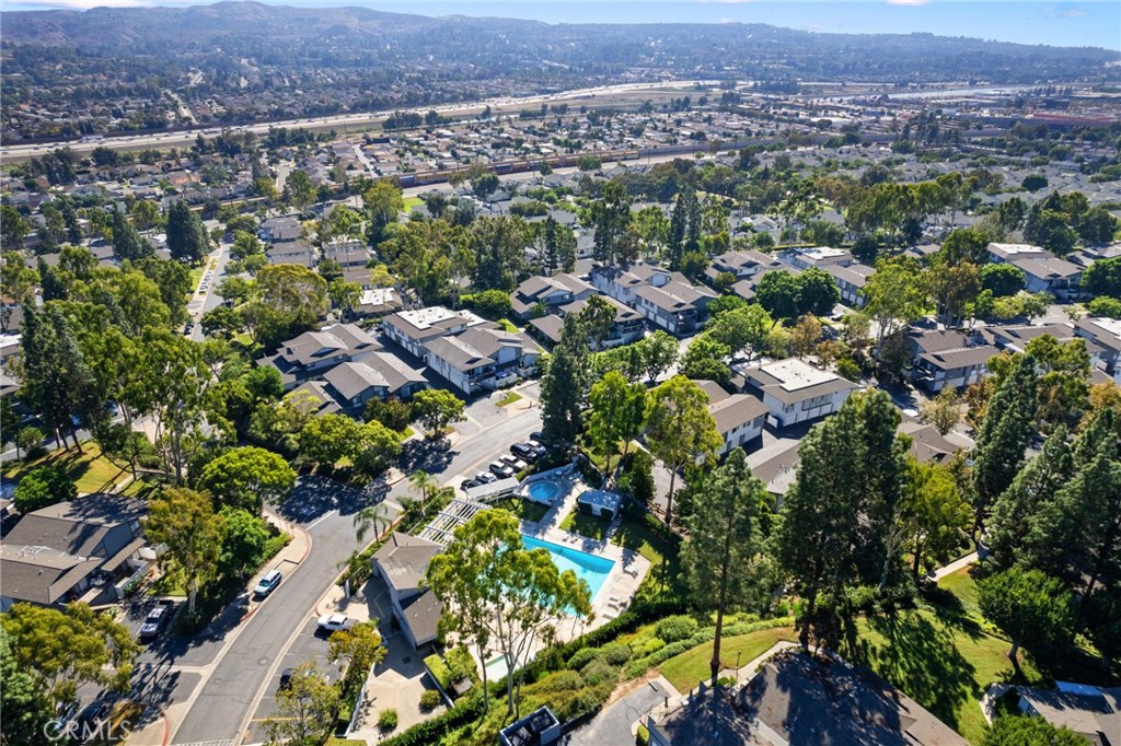 20327 Flower Gate Lane 23