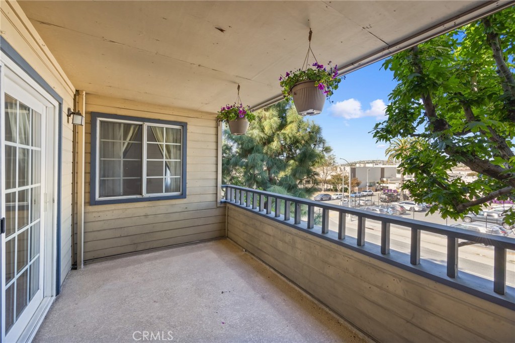 680 Grand Avenue 203