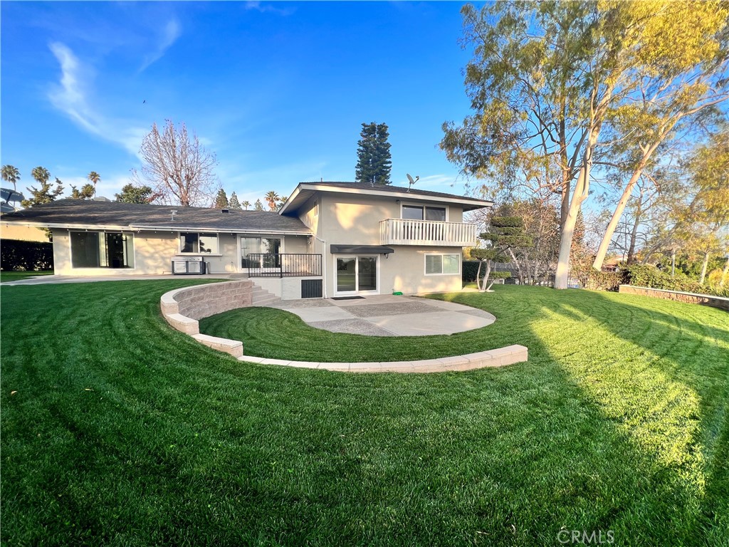 1473 Kensington Drive