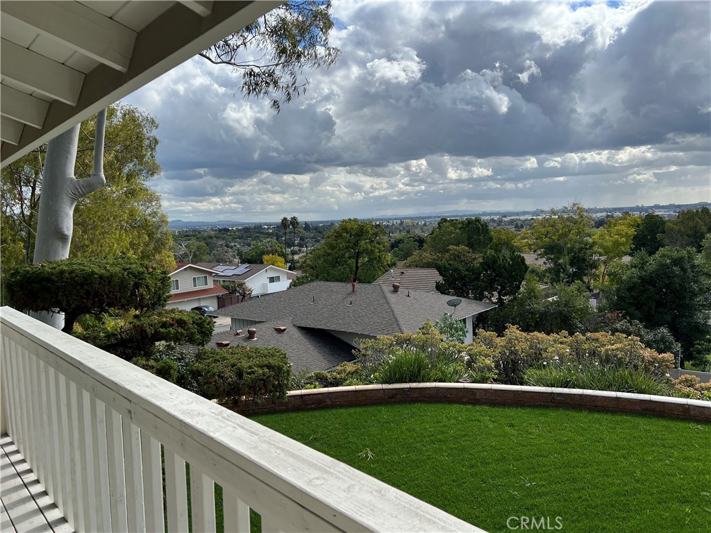 1473 Kensington Drive