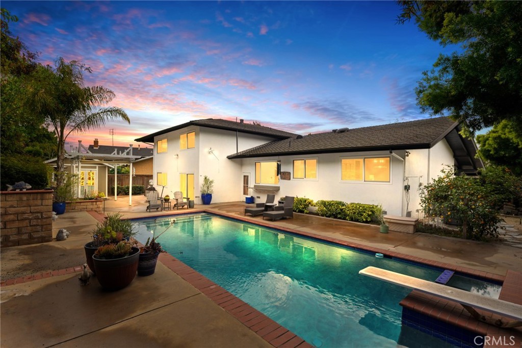 1468 Kensington Drive