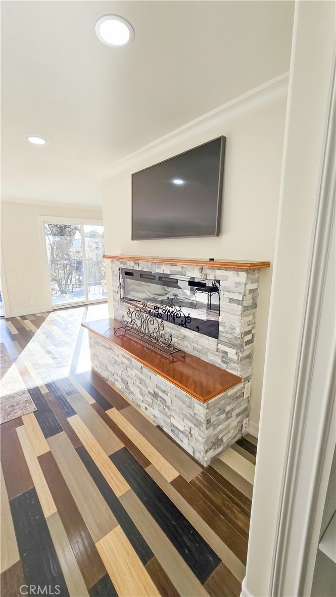 20302 #4 Flower Gate Lane 4