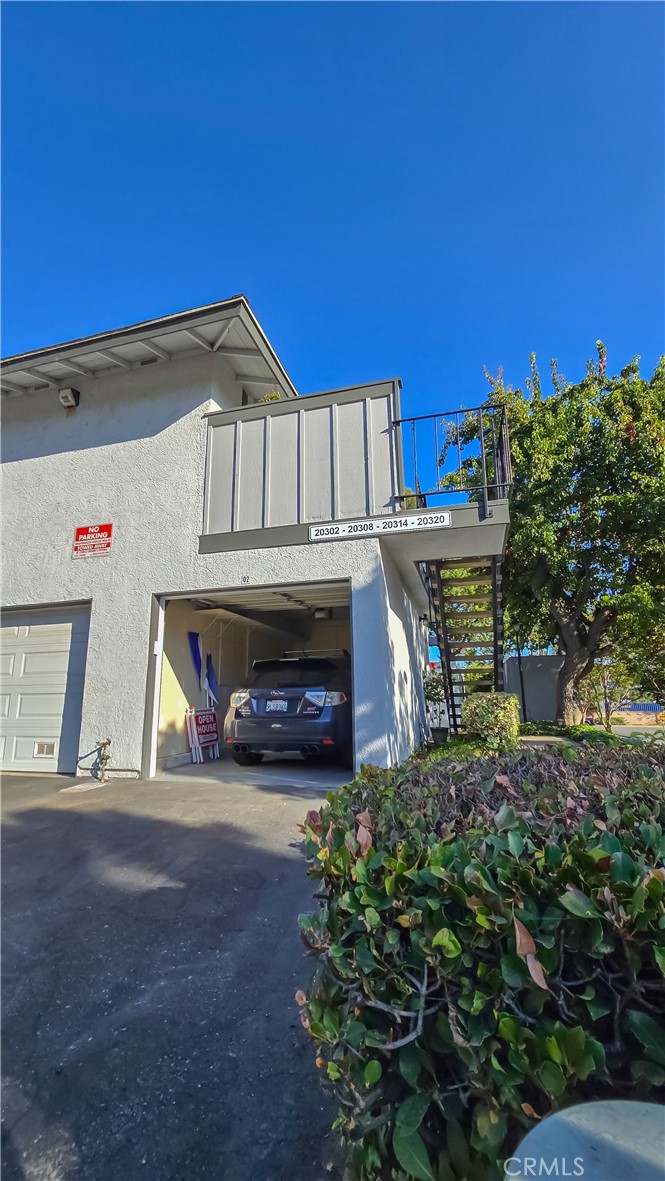 20302 #4 Flower Gate Lane 4