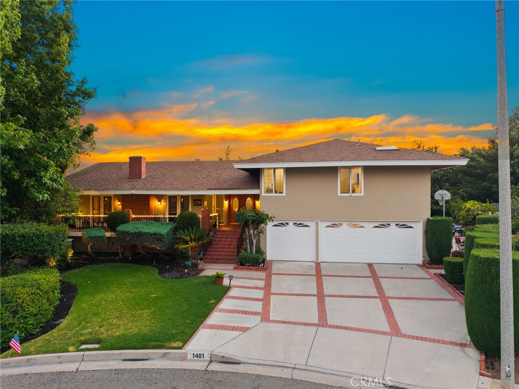 1481 Kensington Drive