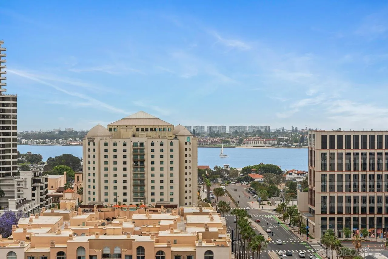 888 W E St Unit 1603