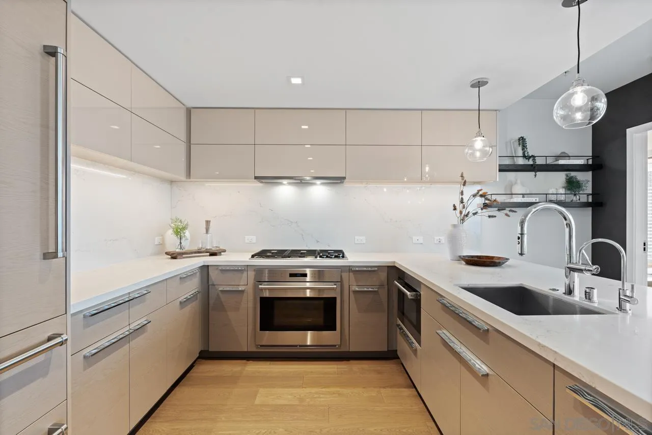 888 W E St Unit 1603
