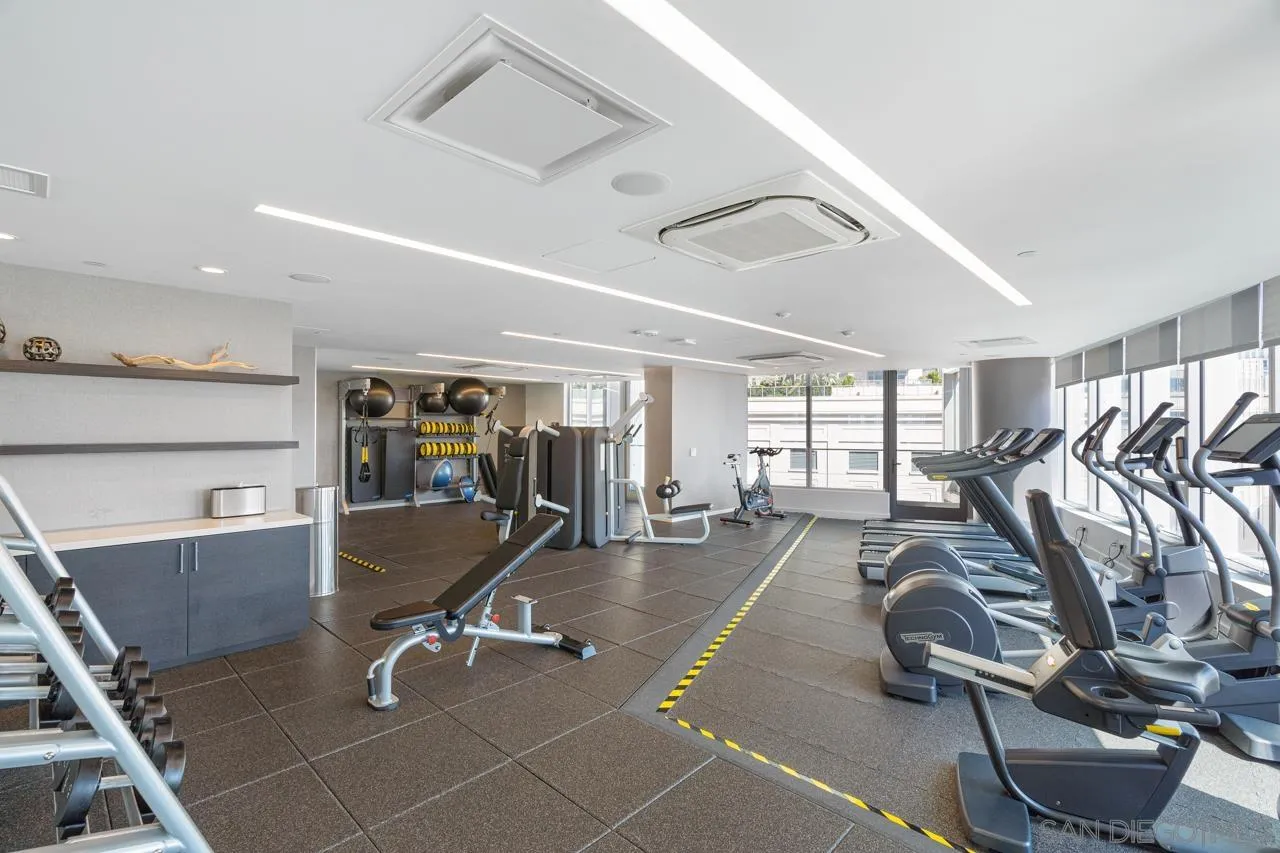888 W E St Unit 1603