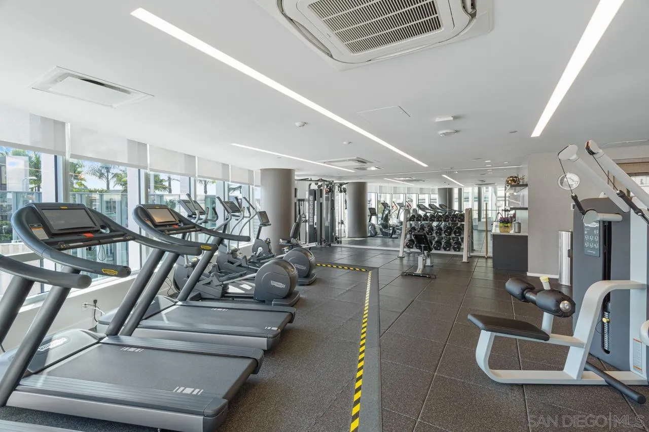 888 W E St Unit 1603