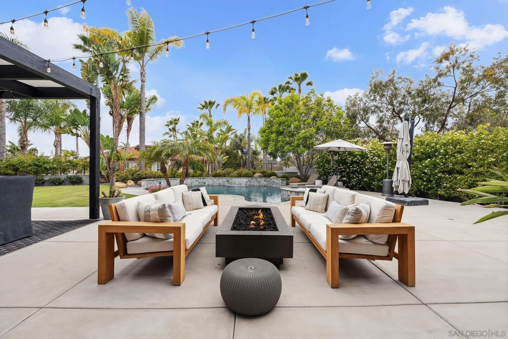 4903 Pearlman Way