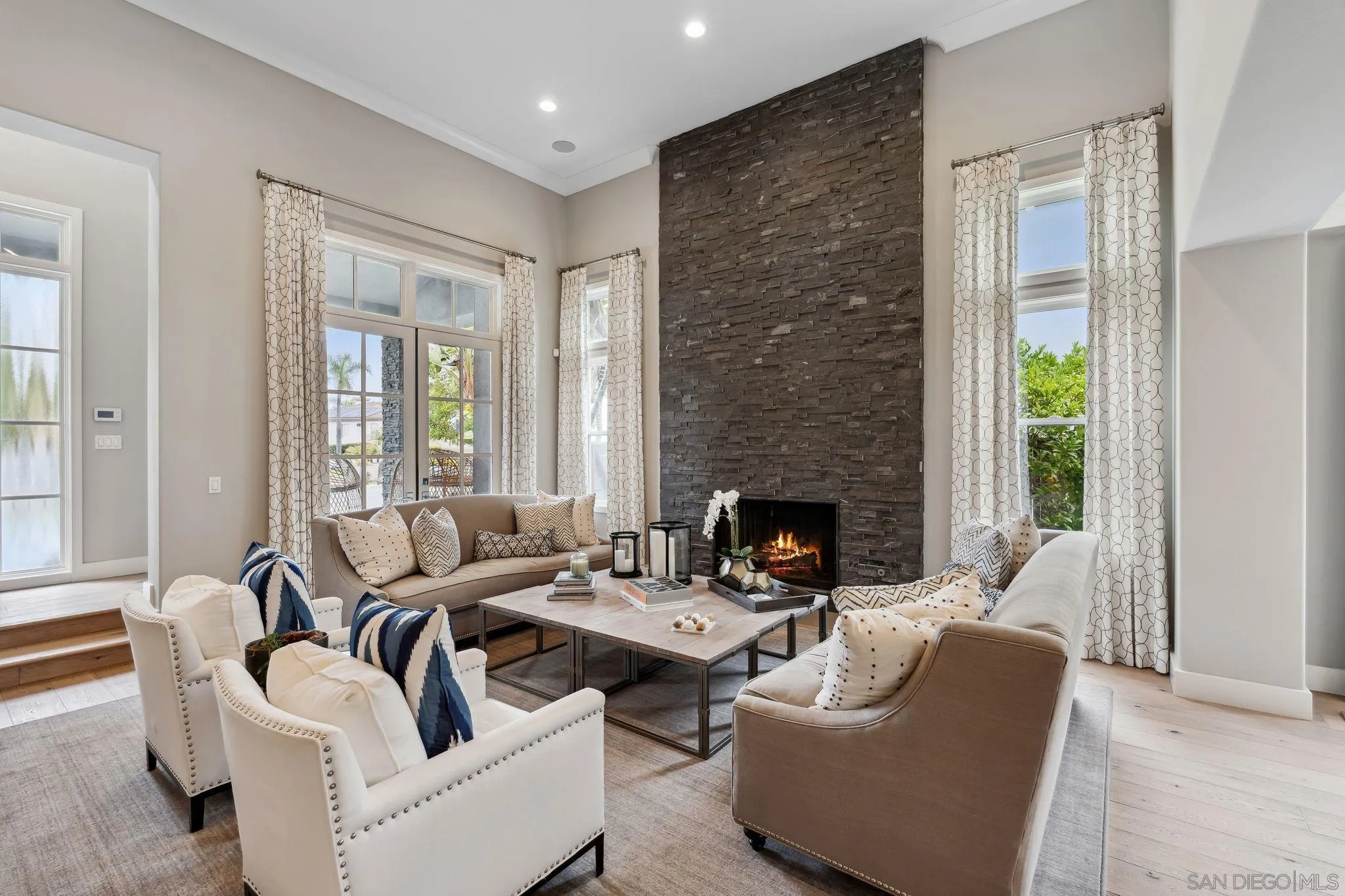 4903 Pearlman Way