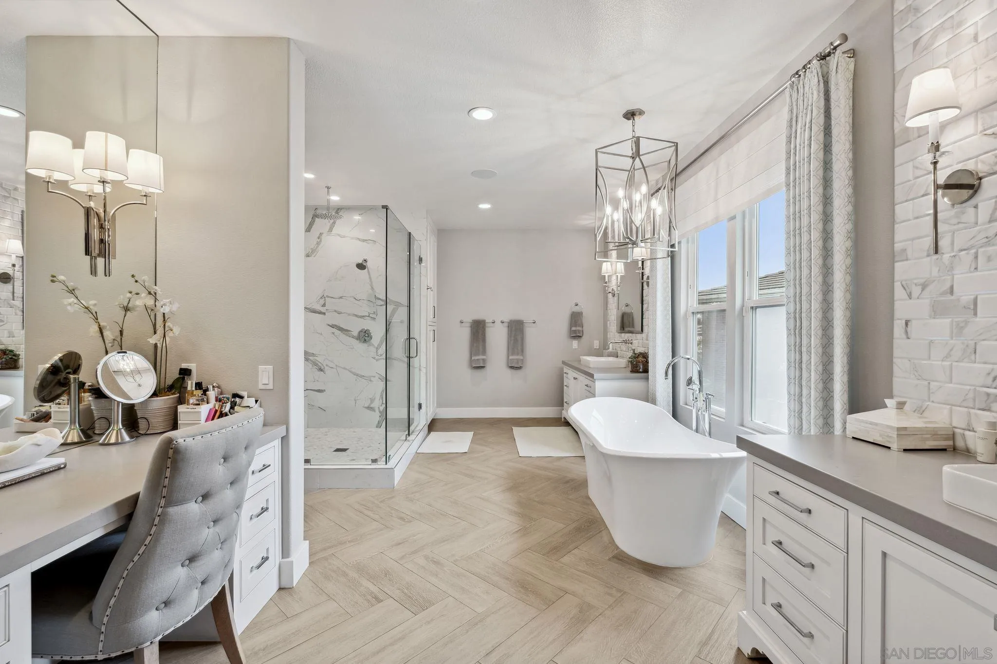 4903 Pearlman Way