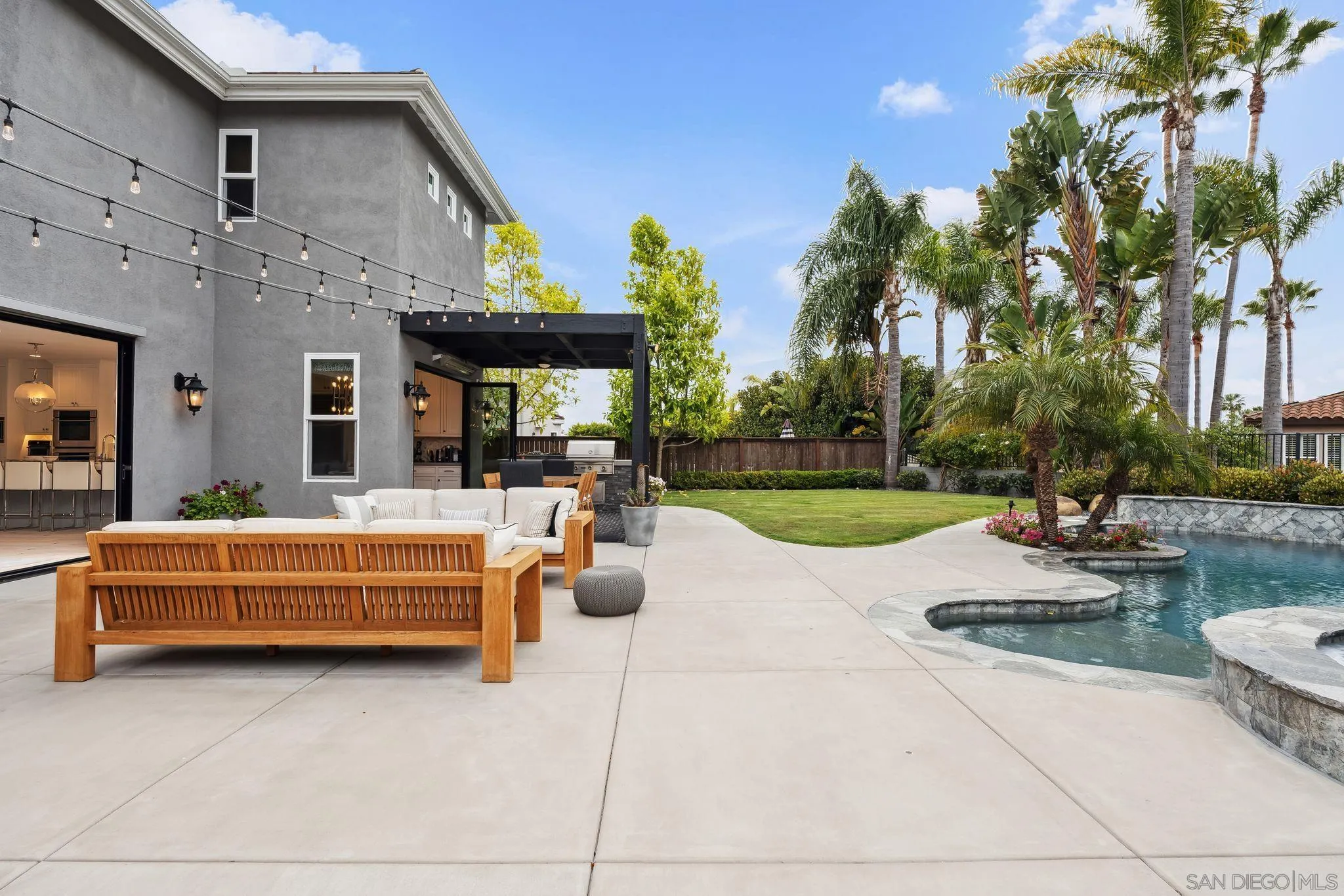 4903 Pearlman Way