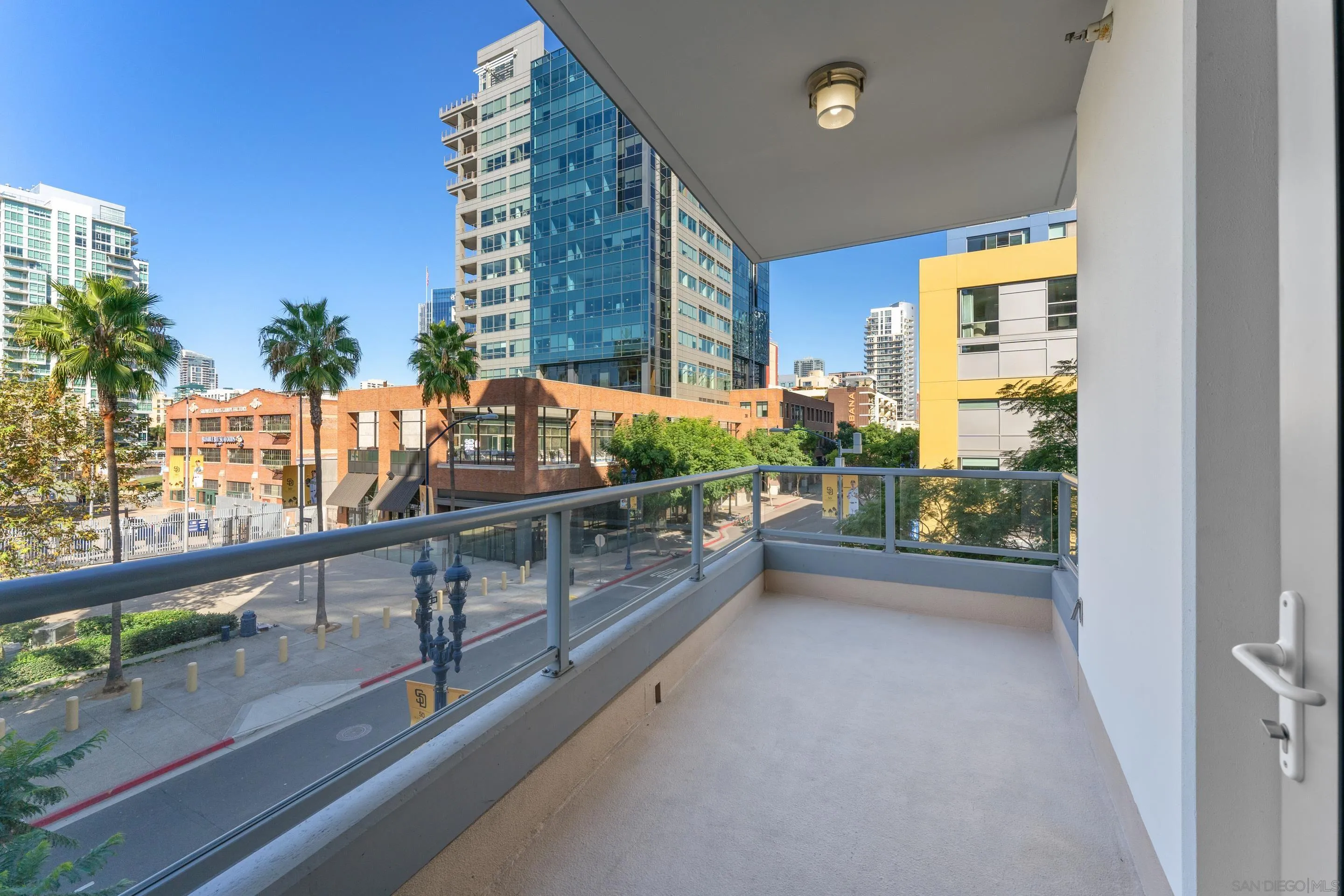 253 10th Ave Unit 321