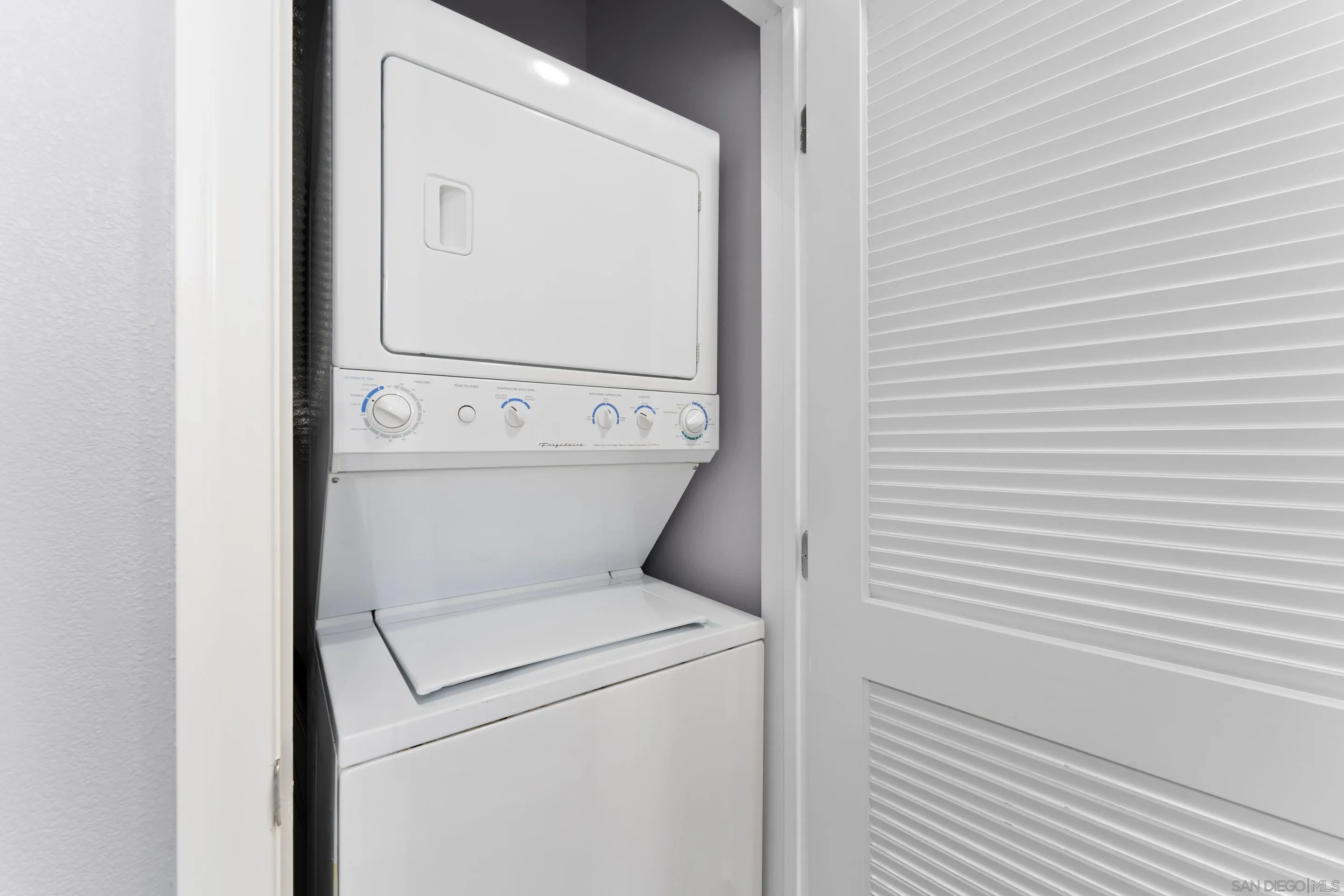 253 10th Ave Unit 321