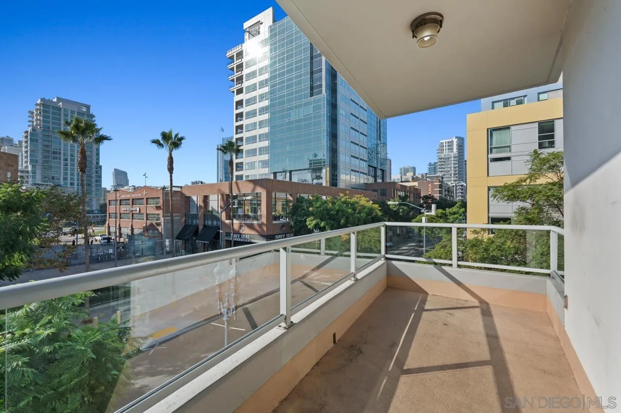 253 10th Ave Unit 321