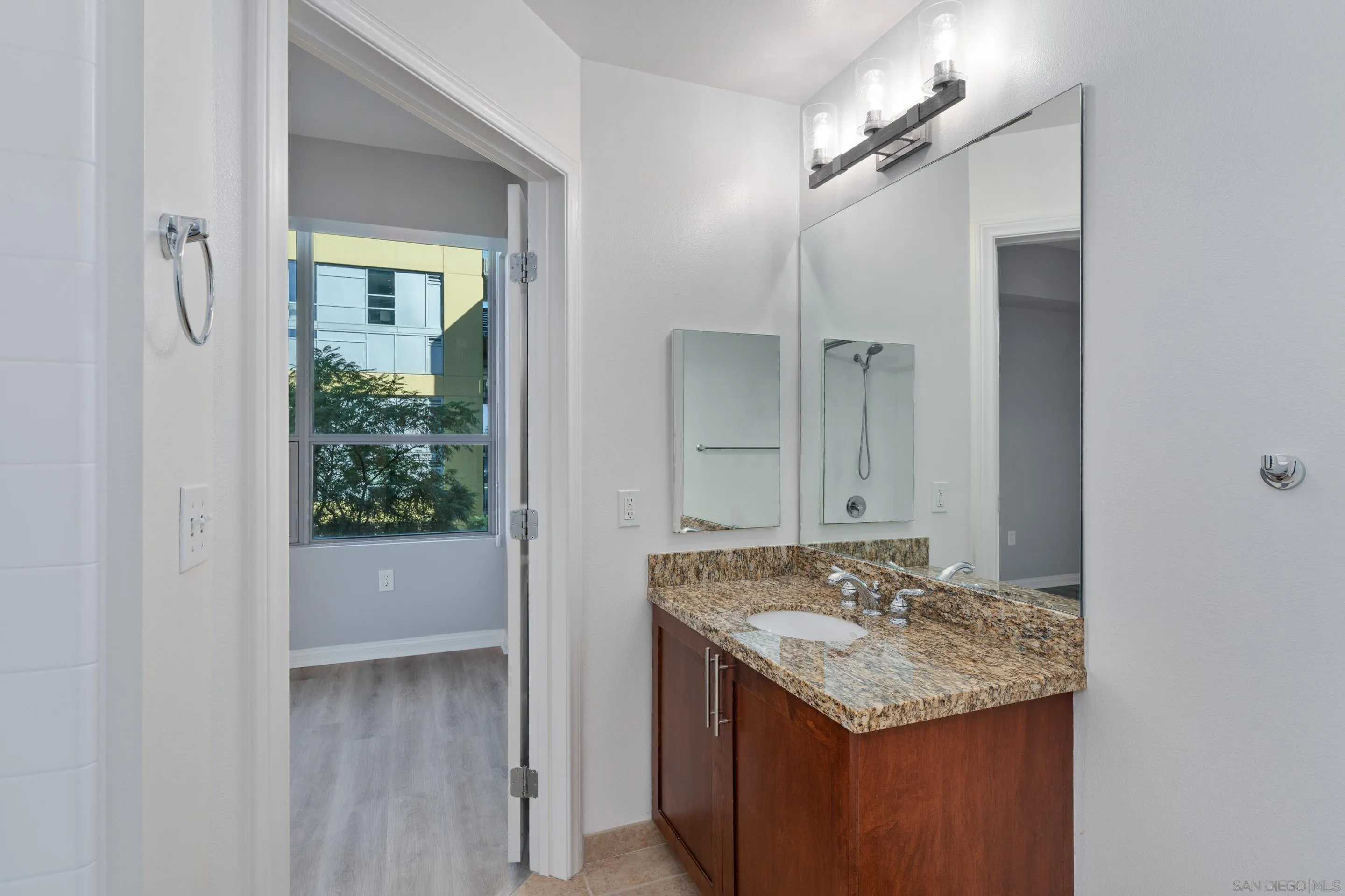 253 10th Ave Unit 321