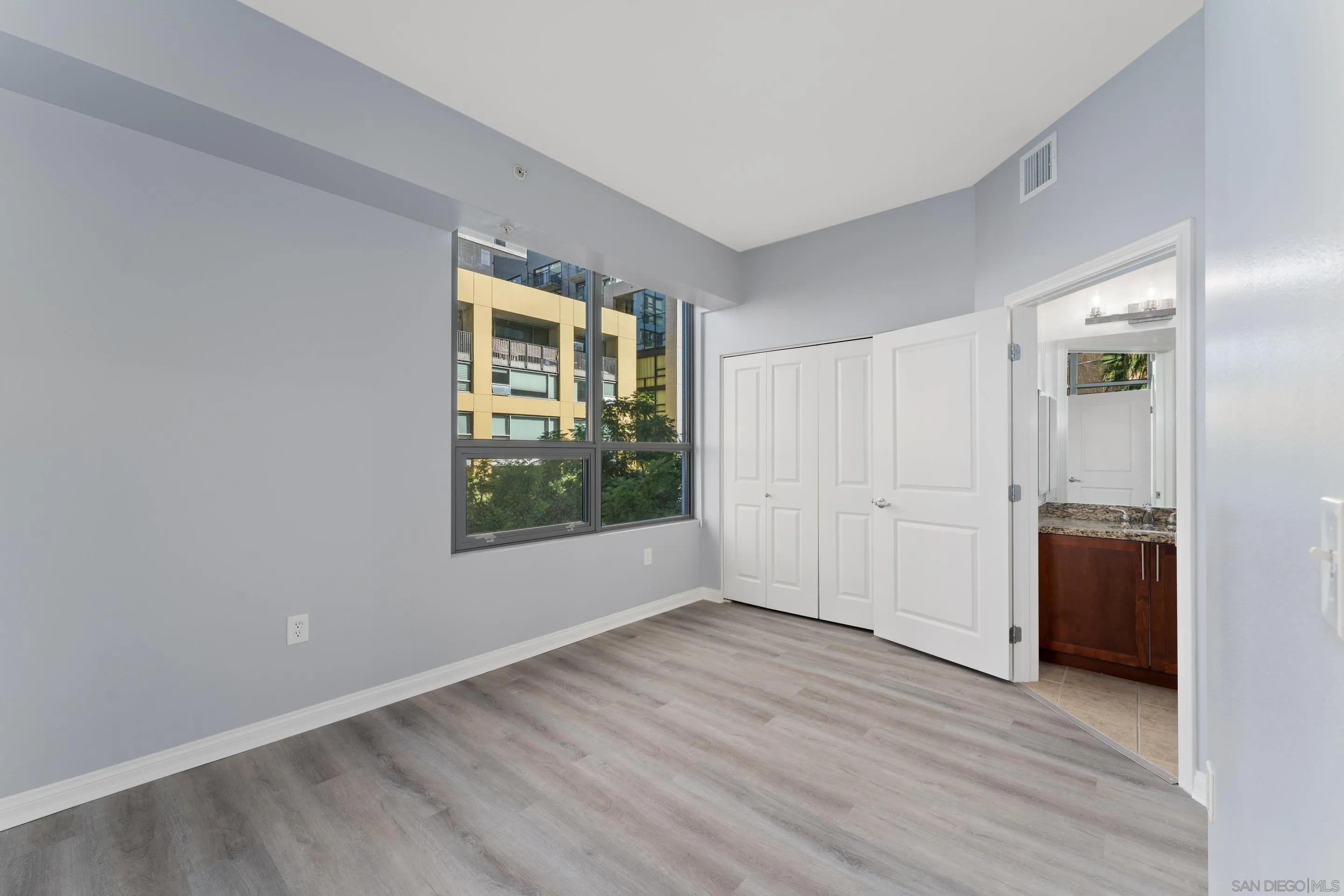 253 10th Ave Unit 321