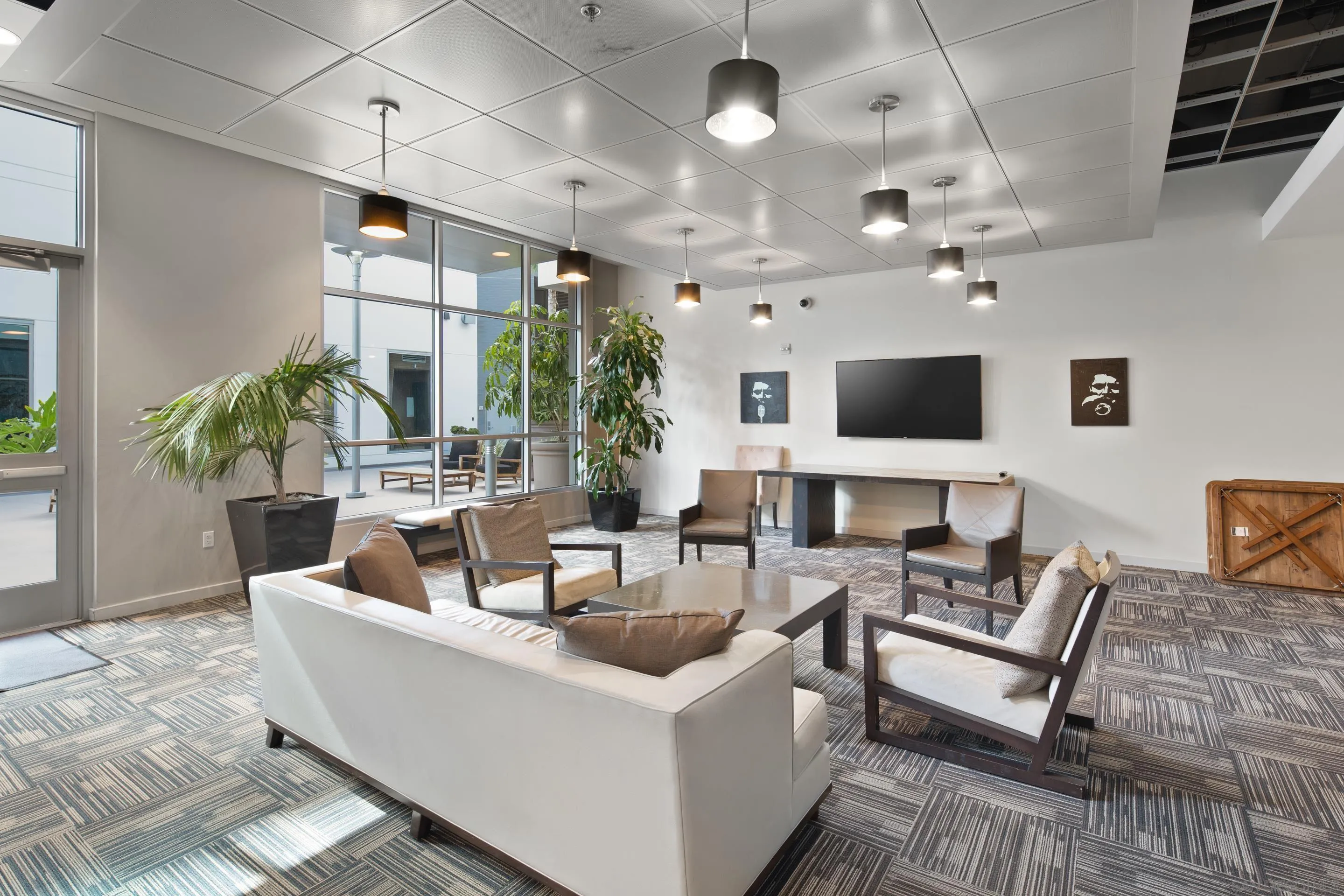 253 10th Ave Unit 321