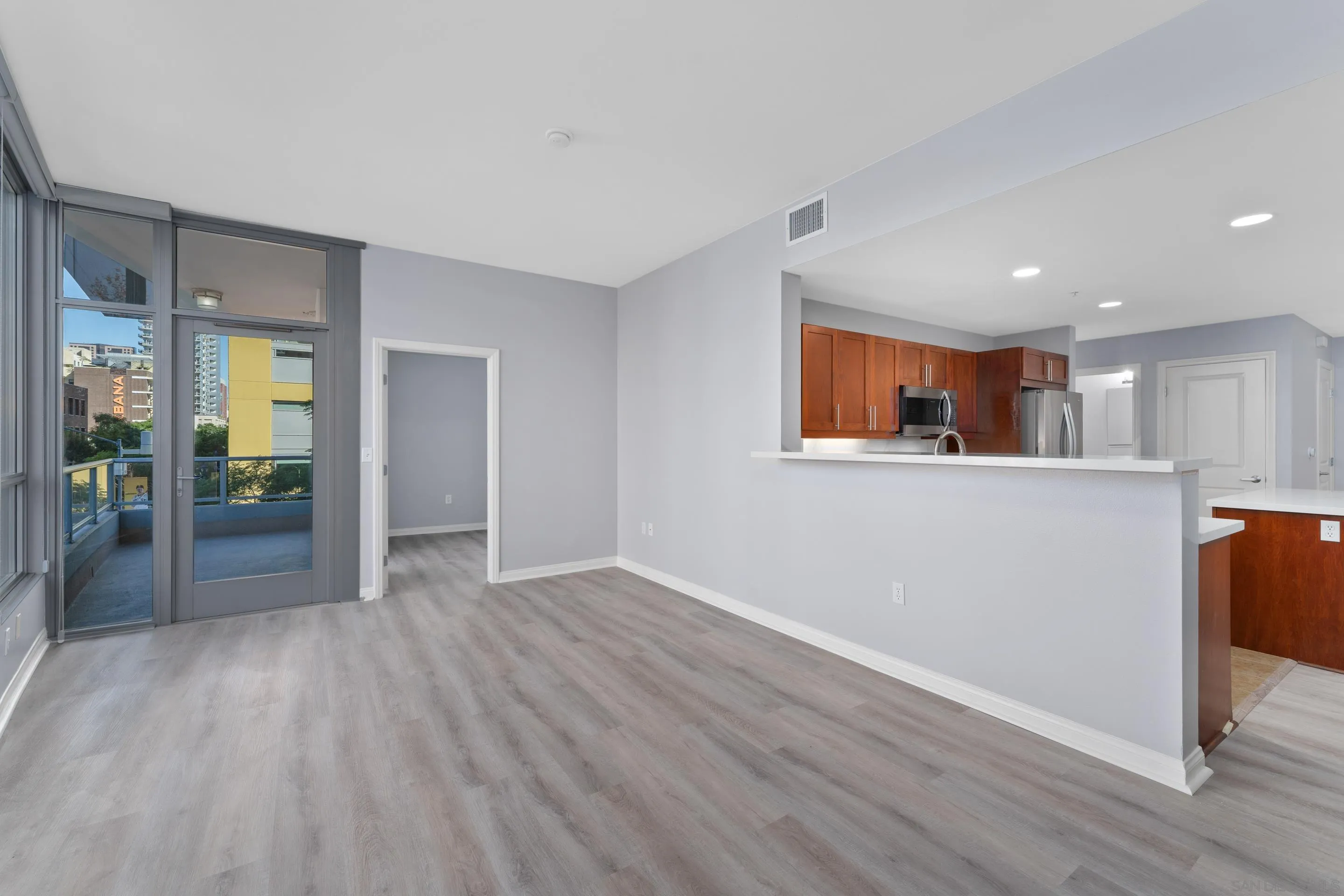 253 10th Ave Unit 321