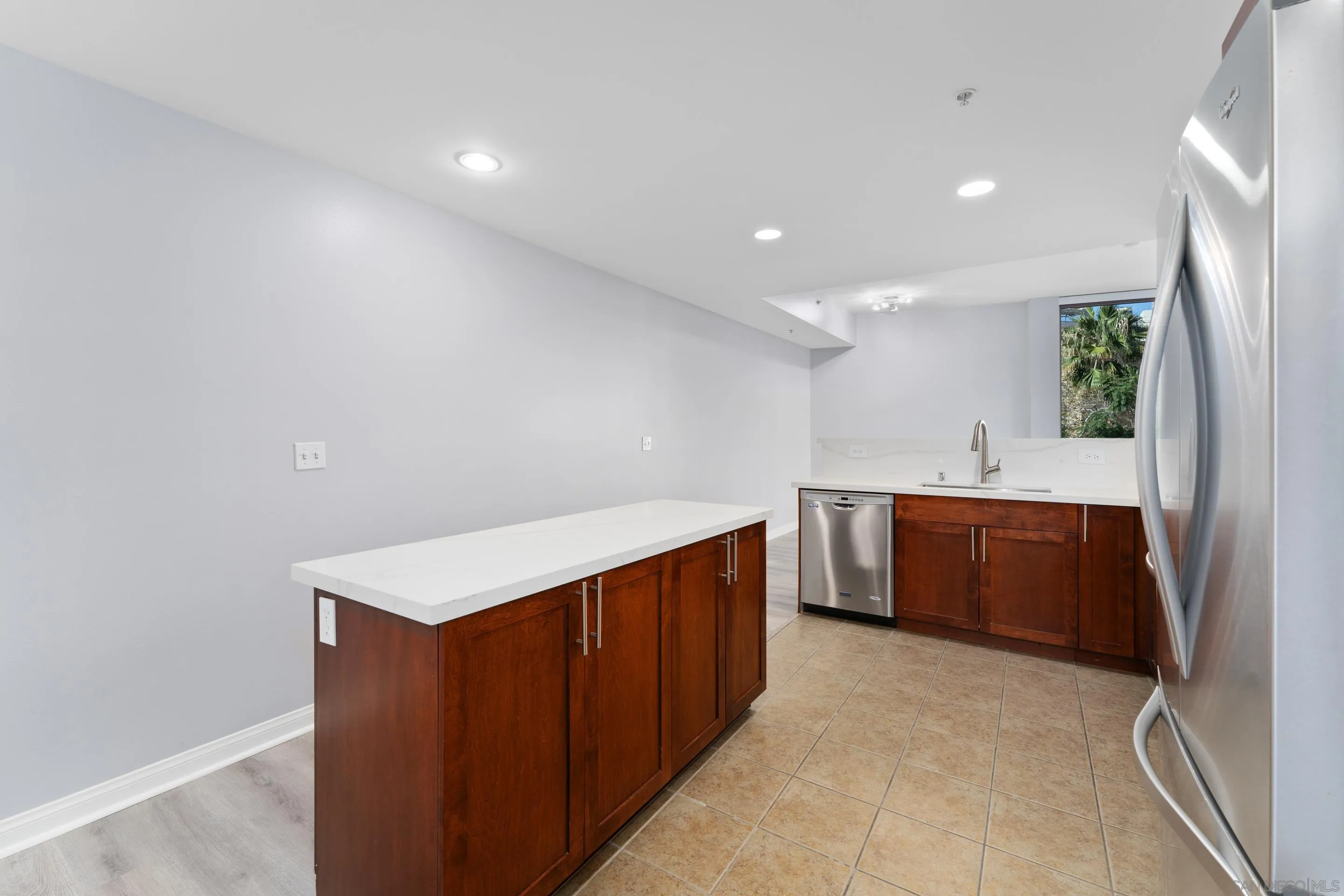 253 10th Ave Unit 321