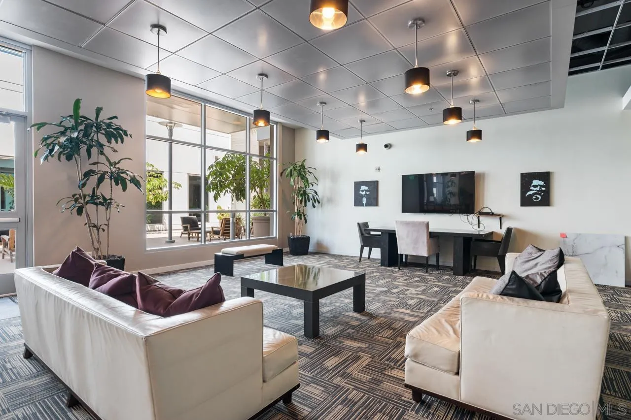 253 10th Ave Unit 321