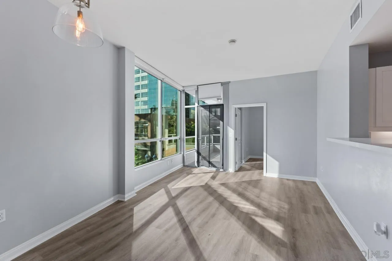 253 10th Ave Unit 321