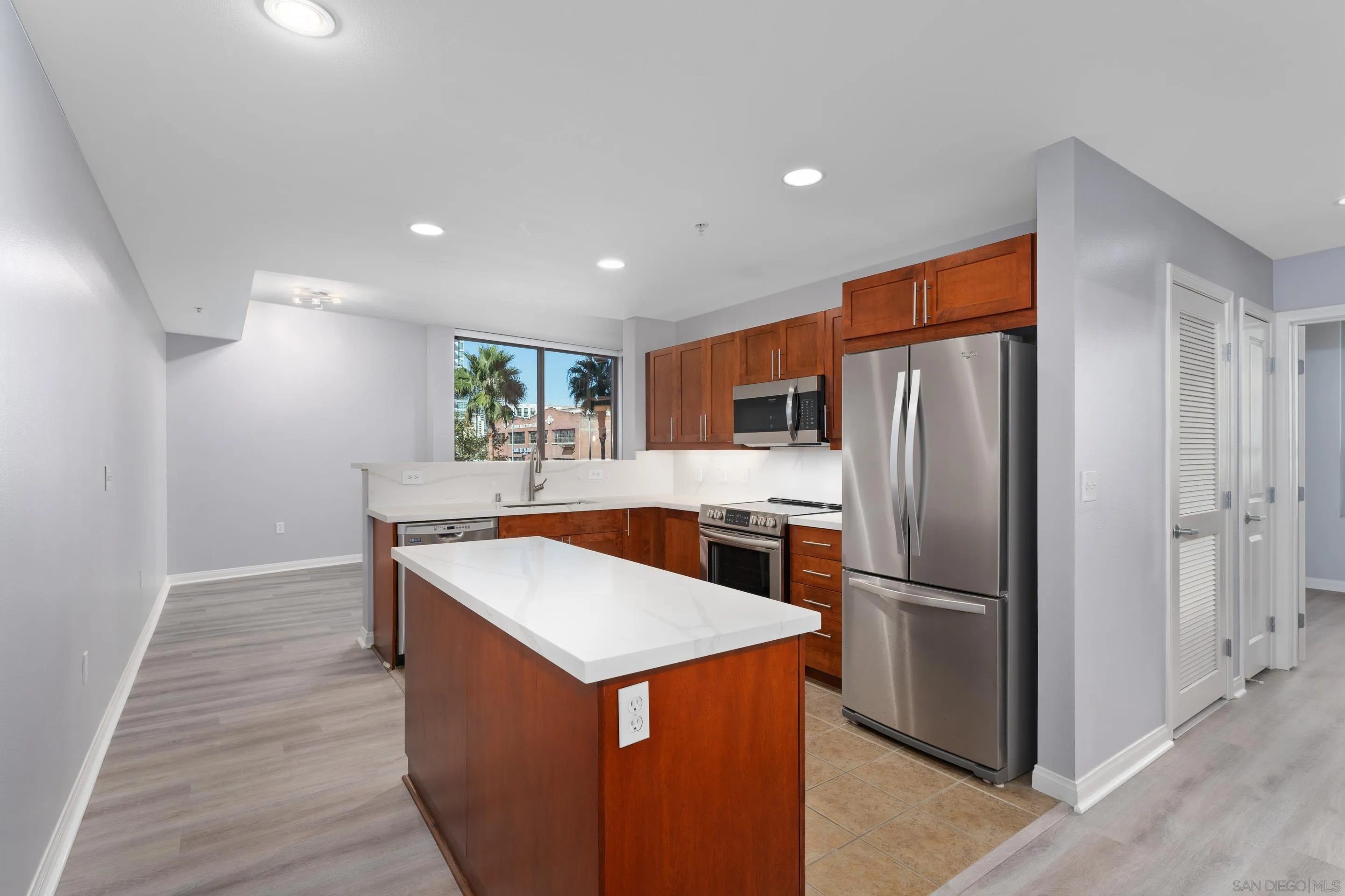 253 10th Ave Unit 321