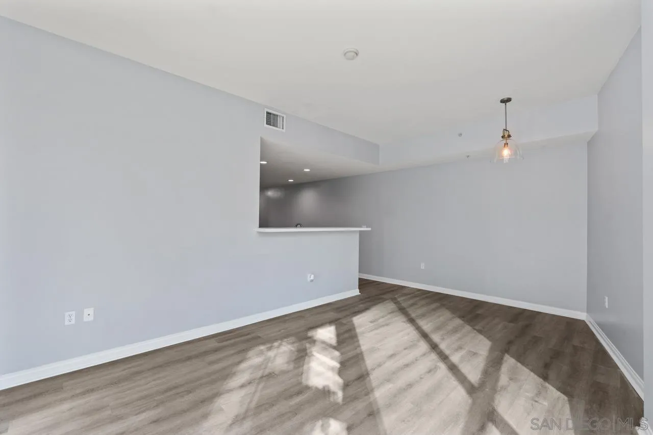 253 10th Ave Unit 321