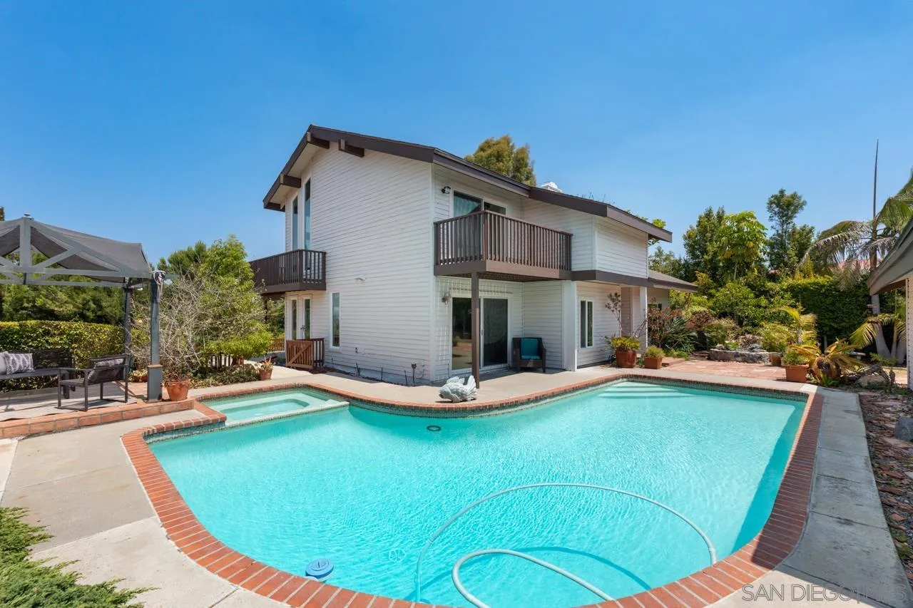 3018 Xana Way