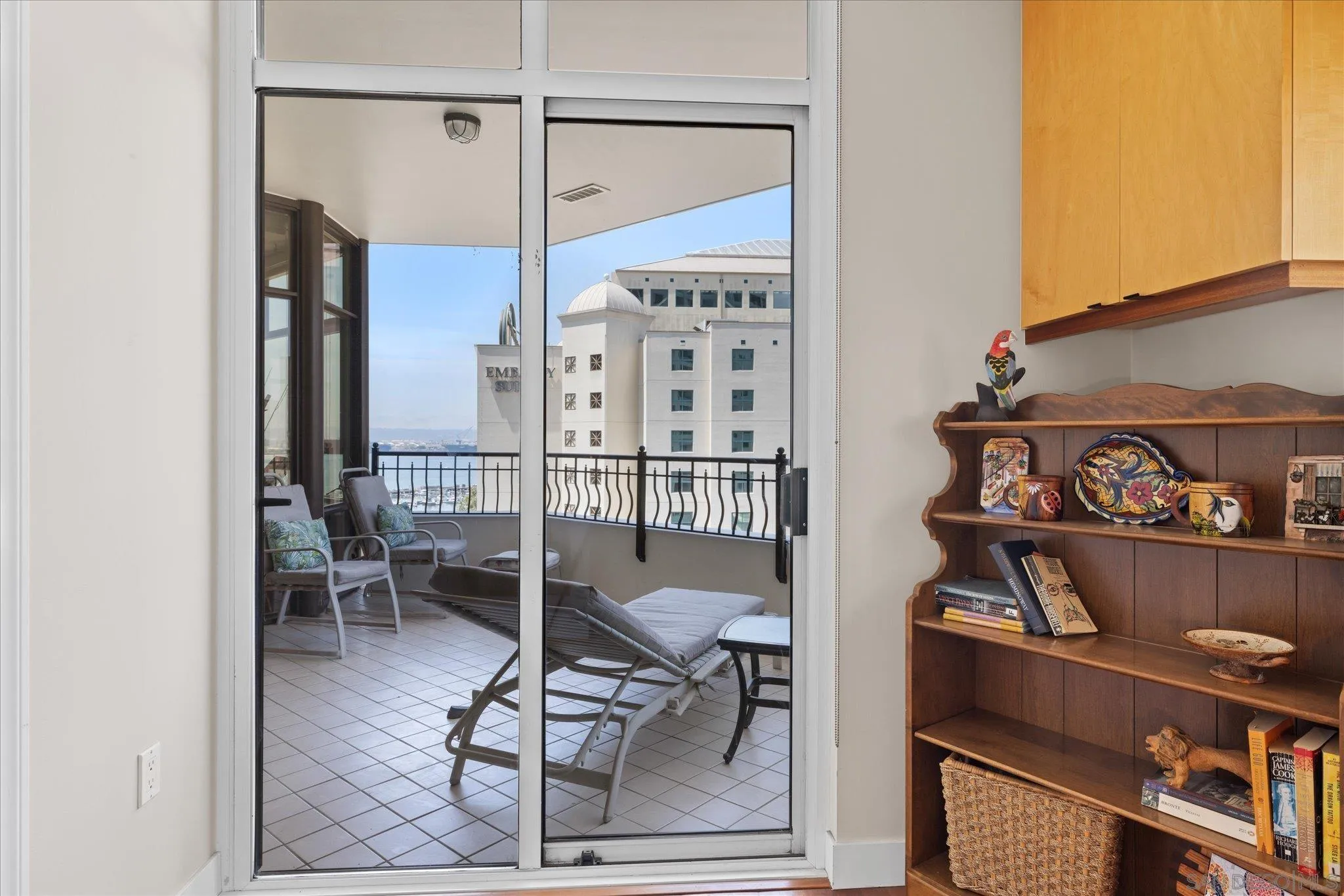 700 W Harbor Unit 1204