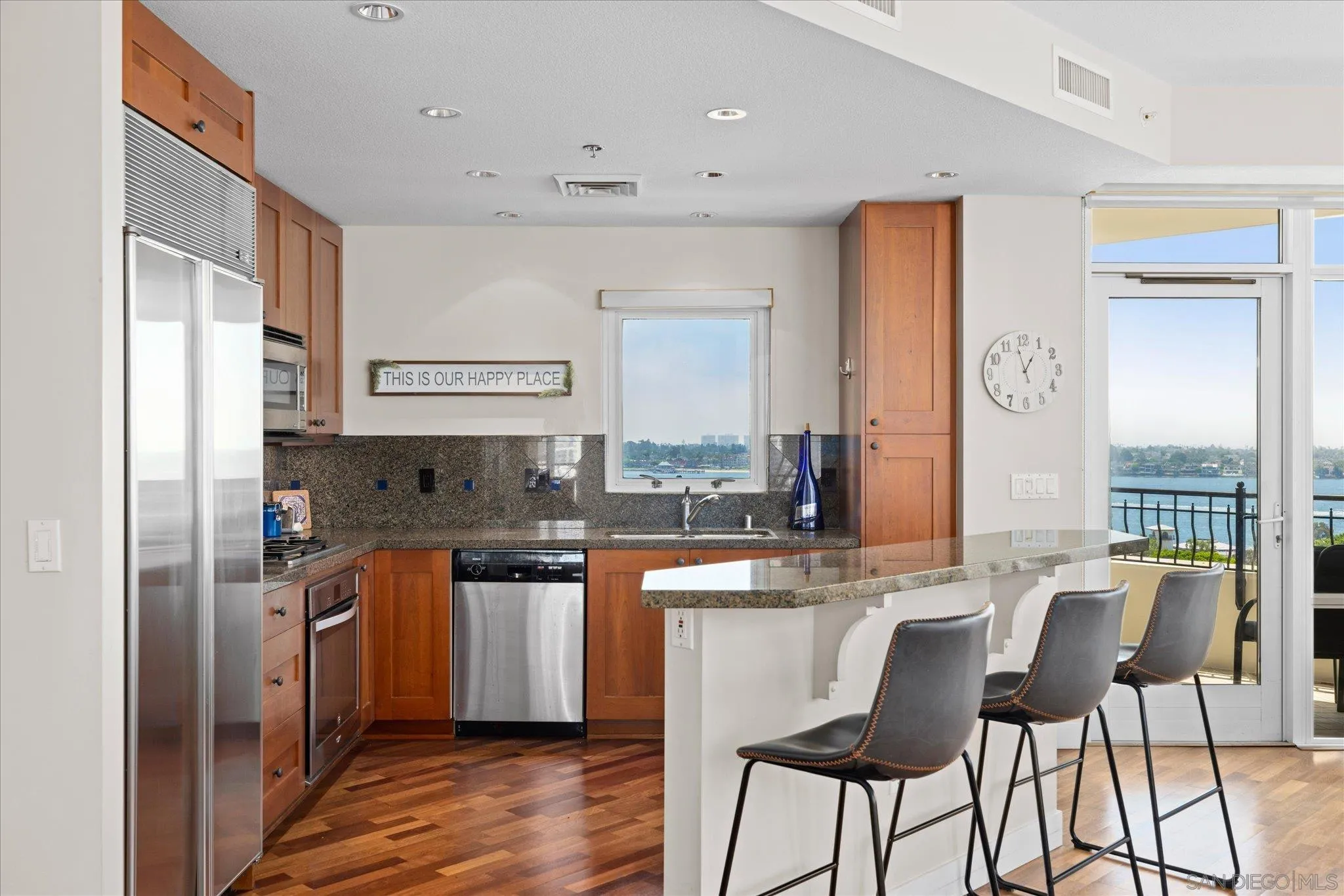 700 W Harbor Unit 1204